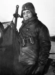 Submarine Prints: The E9s commander