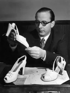 Heels Prints: Edward Rayne, shoe supremo