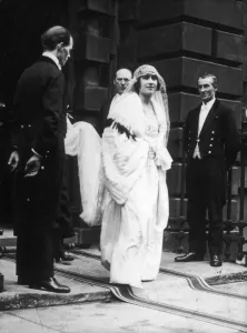 Seymour Prints: Elizabeth Bowes-Lyon on her wedding day