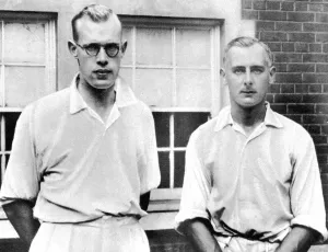 Cricketers Prints: Englands test match victory: Verity and Bowes