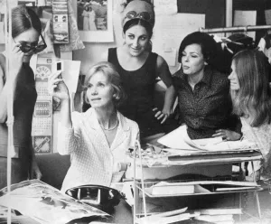 Media Prints: Eva Marie Saint visits the London Life office