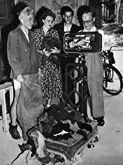 Bringing Prints: Exchanging Clothes at a Second-hand Depot, Berlin, 1948