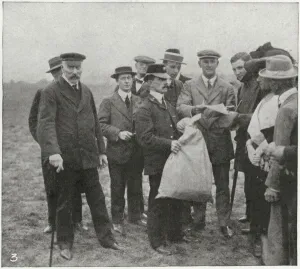 Gustave Prints: The first aerial post in England