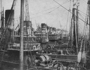 Masts Prints: Fleet Laid Up / Gen Strike
