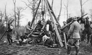 Heavy Prints: French gunners positioning a heavy gun-carriage