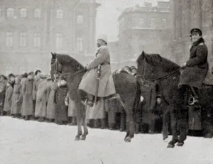 Leader Prints: General Korniloff Inspecting the Republican Guard