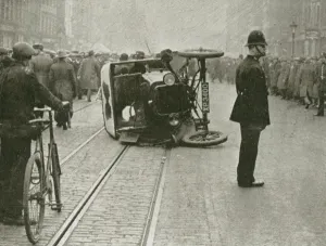Measures Prints: The General Strike - an overturned motor-van