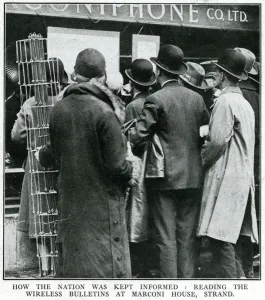Issue Prints: The General Strike - reading wireless bulletins 1926