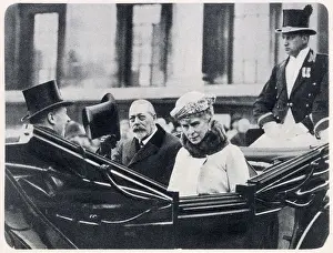 Building Prints: George V and Queen Mary consort opening the new Duveen wing extension of the National Portrait Gallery