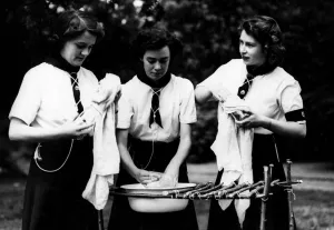 Washin G Prints: Girl Guides: Princess Elizabeth washing up, 1944