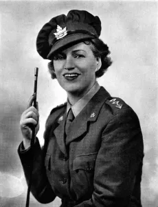 Fields Prints: Gracie Fields, 1940