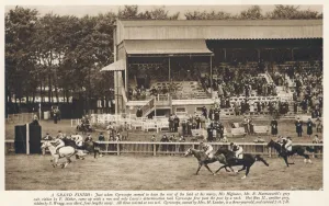 Races Prints: A Grand Finish. Racing at Newmarket, 1939