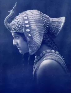 Fashion Prints: The Head Decorative - A Fashion of Old Egypt
