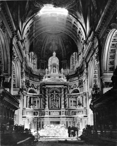 Bomb Prints: The High Altar of St. Pauls Cathedral; Second World War, 19