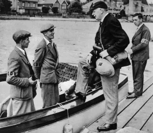 Defence Prints: The Home Guard Protecting the Thames