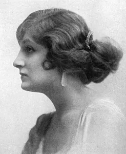 Geoffrey Prints: The Hon. Mrs Geoffrey Pearson