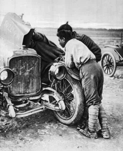 Assisting Prints: Indian non-combatants in France during World War I