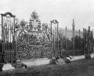 Iron Prints: Ironwork railings at Hampton Court