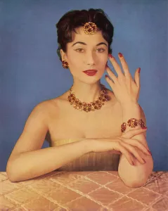 : Jewellery set by Dior