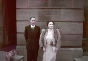 Bowes Prints: King George VI and Queen Elizabeth - Silver Wedding