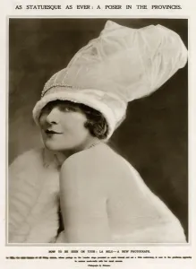 Headwear Prints: La Milo 1913
