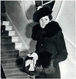 Salon Prints: Lady Alexandra Haig at Schiaparelli s
