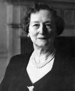 Founder Prints: Lady Howard de Walden