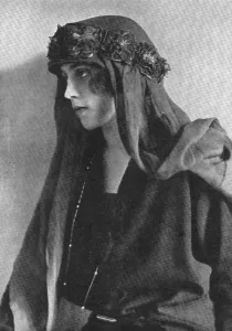 Elspeth Prints: Lady Loughborough as Weeping Willow - Elspeth Phelps