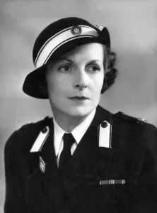 Ashley Prints: Lady Louis Mountbatten in WWII uniform