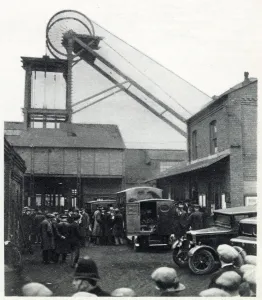 Disasters Prints: Lancashire coal-mine disaster 1932