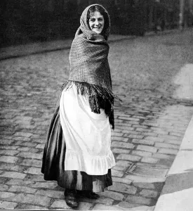 Lancashire Prints: Lancashire cotton mill worker