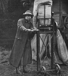 Farming Prints: Land girl in Lincolnshire, WW1