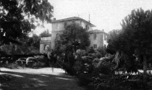 Residences Prints: Les Bruyeres, Duke of Connaughts Riviera villa
