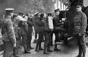 Powder Prints: Loading motor buses with ammunition, WW1