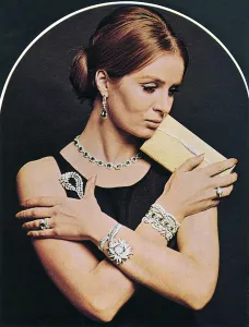 Asprey Prints: London Life jewels presentation