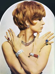 Jewels Prints: London Life jewels presentation