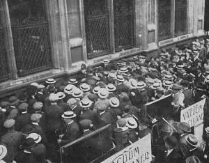 Declaration Prints: London pre-war tension