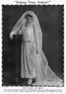 Leslie Prints: Madge Saunders