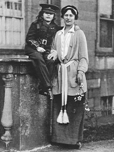 Patriotic Prints: Marchioness of Headfort with daughter in uniform, WW1