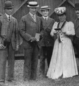 Comedian Prints: Marie Lloyd marrying Alec Hurley
