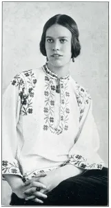 Blouse Prints: Mary Adshead