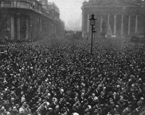 Solemn Prints: Two minutes silence at Mansion House, 1920