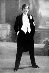 Berlin Prints: Miss Madge Lessing as a modern dandy, 1910