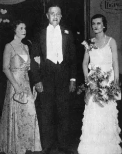 Argyll Prints: Miss Margaret Whigham and her parents