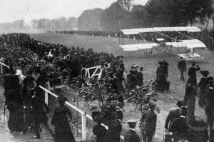 White Prints: Mr Grahame-White flying at Ranelagh, 1910