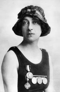 Swimmer Prints: Mrs. Arthur Hamilton, 1915