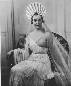 Cast Prints: Mrs Bryan Guinness (Diana Freeman Mitford) as Venus
