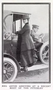 Outfit Prints: Nancy Astor, the first woman M. P. to take her seat in the House of Commons