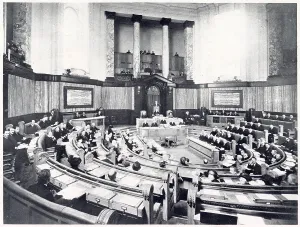Interior Prints: The new chamber in the London County Council (L)