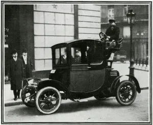 Paris Prints: New type of motor cab for Paris 1909